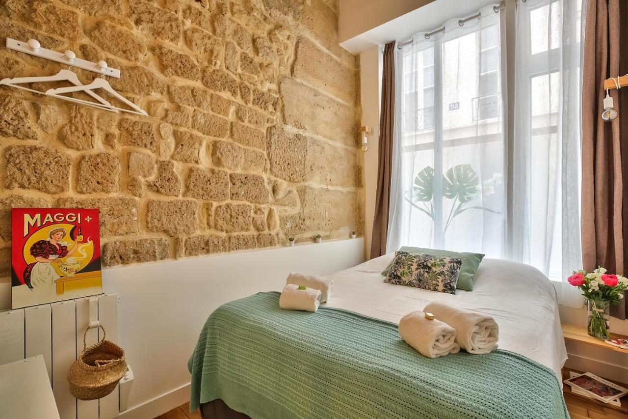 New Stunning 4 Bdrs Apt, With Ac - Le Marais Paris Luaran gambar