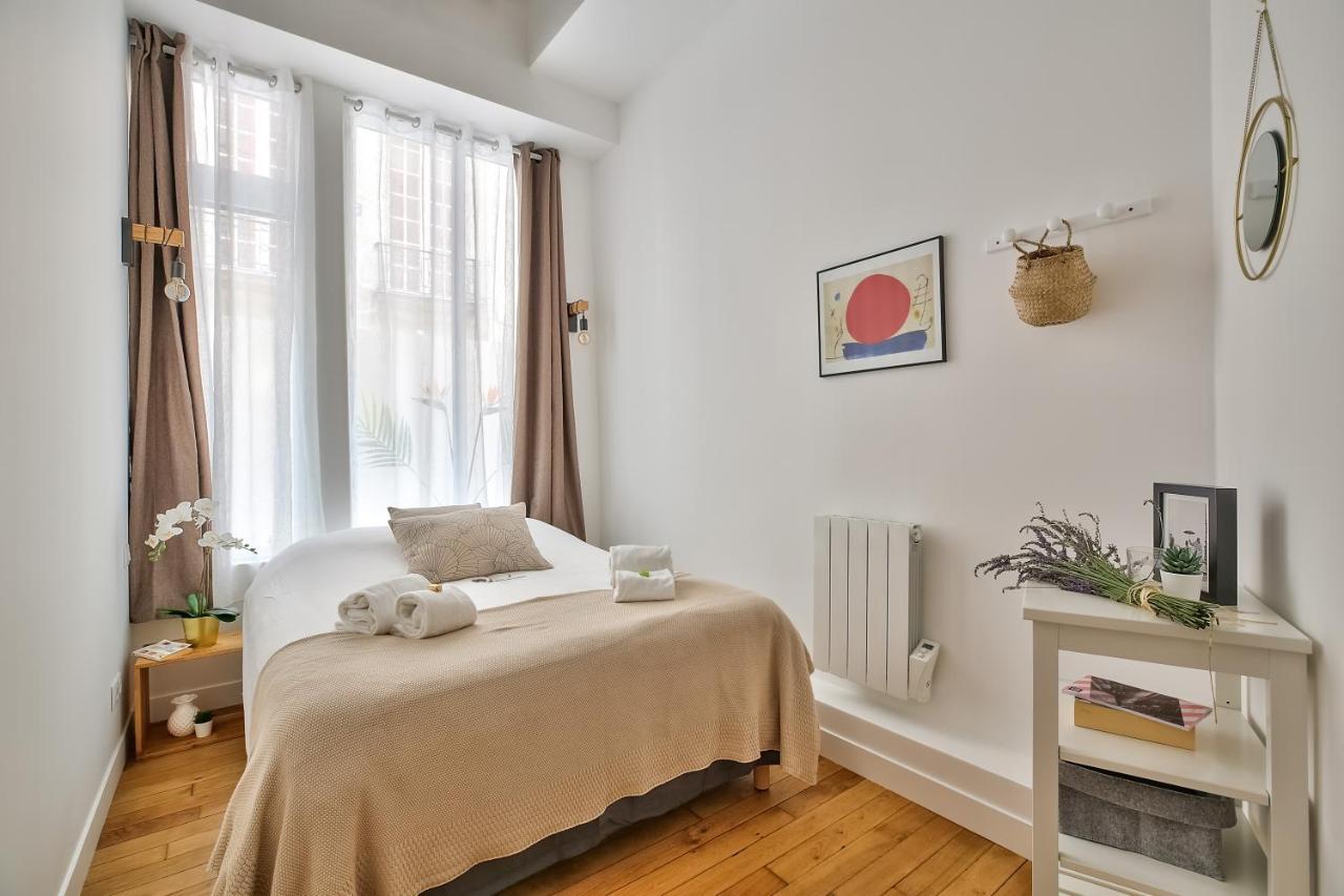 New Stunning 4 Bdrs Apt, With Ac - Le Marais Paris Luaran gambar