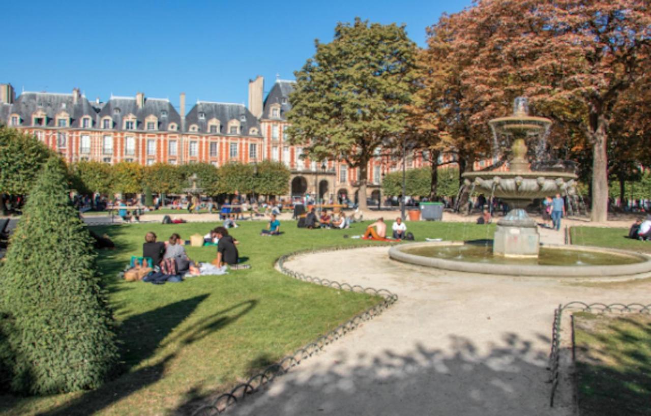 New Stunning 4 Bdrs Apt, With Ac - Le Marais Paris Luaran gambar