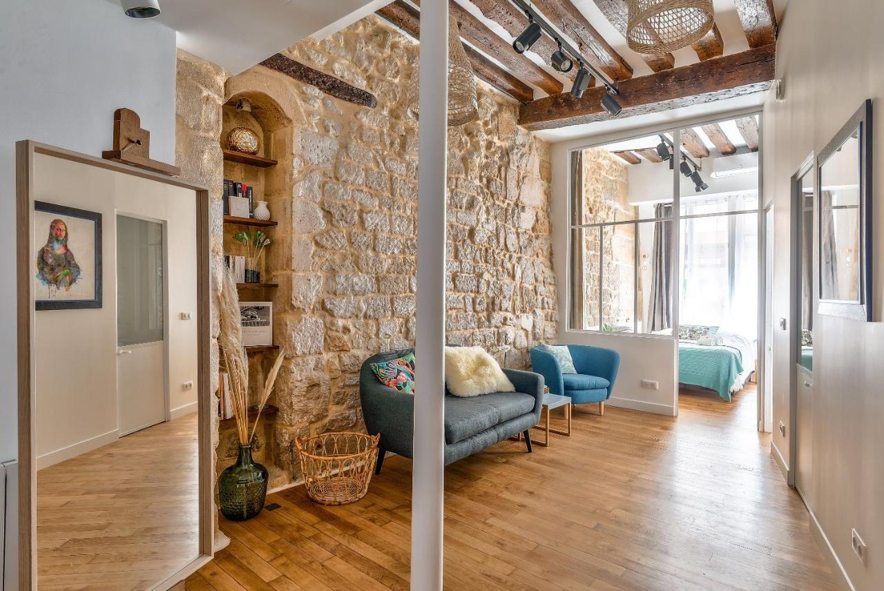 New Stunning 4 Bdrs Apt, With Ac - Le Marais Paris Luaran gambar